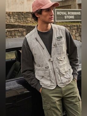 Royal Robbins Travel Vest Men's M Utility Outdoor Hiking Safari 100% Cotton